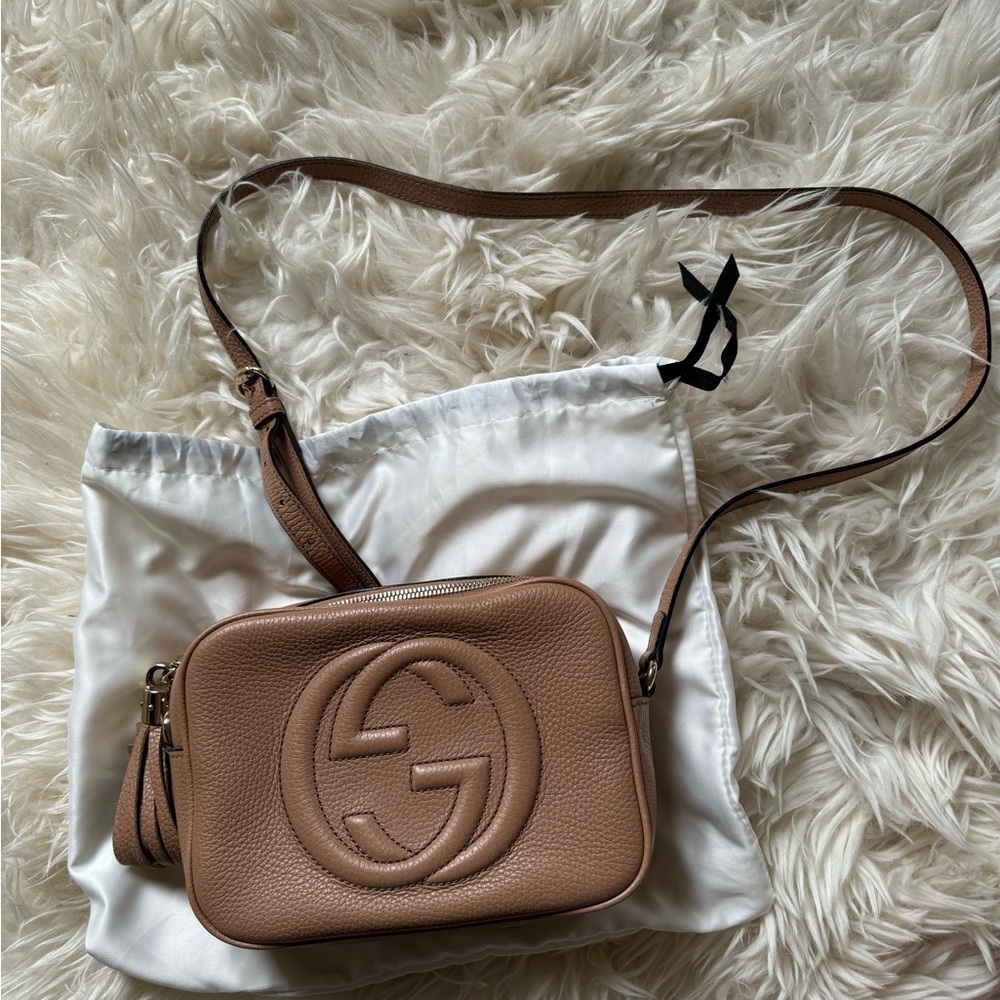 Gucci Beige Soho Camera Bag